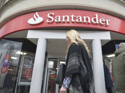 Una oficina del Banco Santander en Mánchester, Reino Unido.