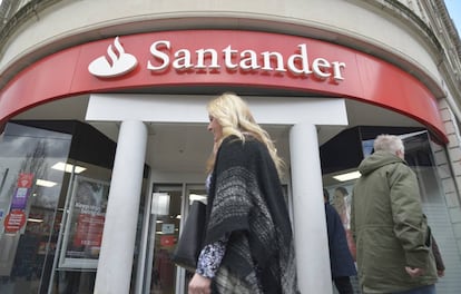 Una oficina del Banco Santander en Mánchester, Reino Unido.