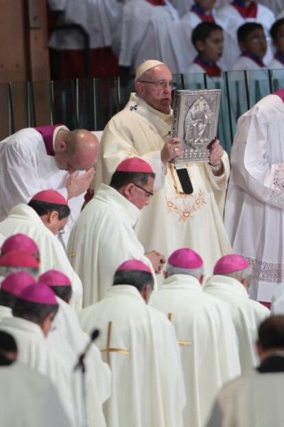 El papa Francisco durante la misa en la Basílica de Guadalupe.