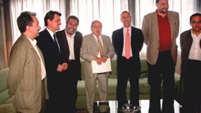 Jordi Pujol y la cúpula de CiU, ayer, en su reunión con Cándido Méndez y José María Fidalgo.