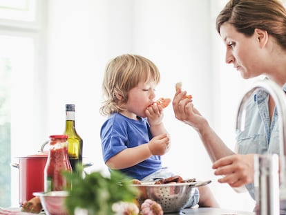 El consumo de este alimento aporta a nuestro organismo proteínas de alto valor biológico y grasas de buena calidad, además de vitaminas, potasio, fósforo, yodo, selenio y sales naturales.