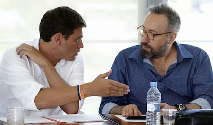 Albert Rivera y Juan Carlos Girauta, en una imagen de archivo.