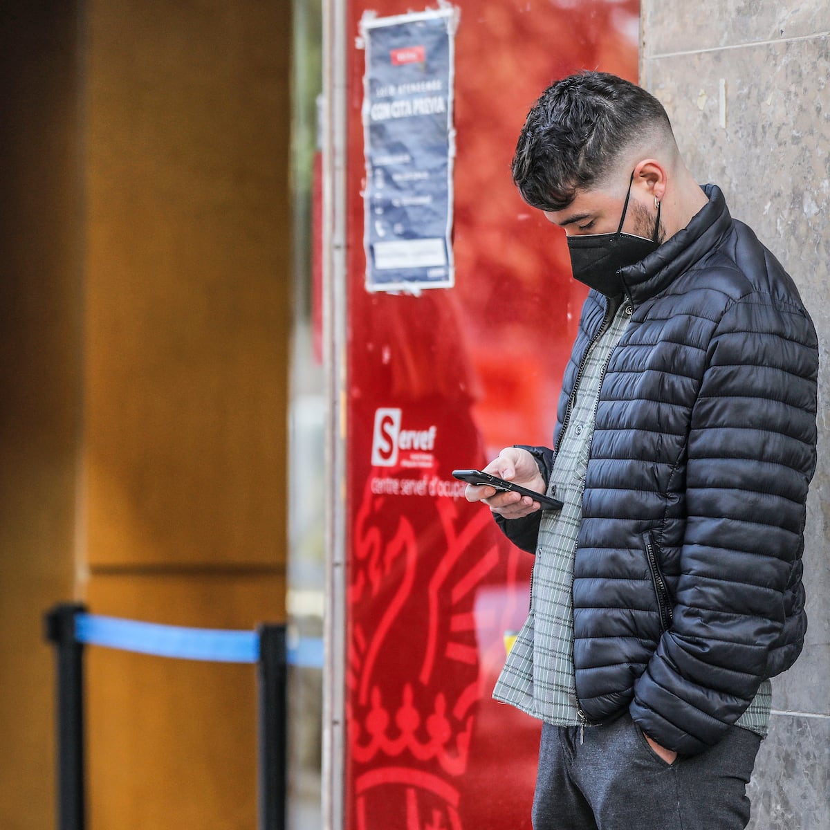 La precariedad de los jóvenes amenaza la democracia | Opinión | EL PAÍS
