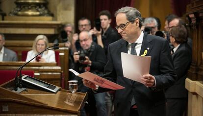 Quim Torra, antes de iniciar su discurso en la segunda sesión de investidura. 