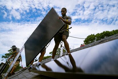 Employees of NY State Solar