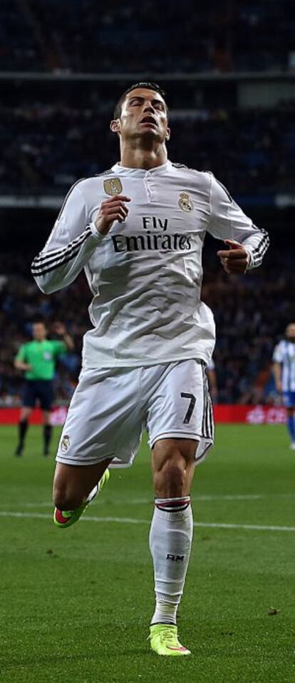 Cristiano Ronaldo durante el partido contra el Deportivo, el sábado en el Bernabéu.