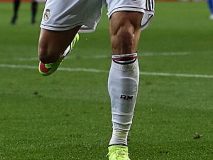 Cristiano Ronaldo durante el partido contra el Deportivo, el sábado en el Bernabéu. 