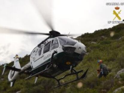 Helicóptero de rescate de la Guardia Civil.