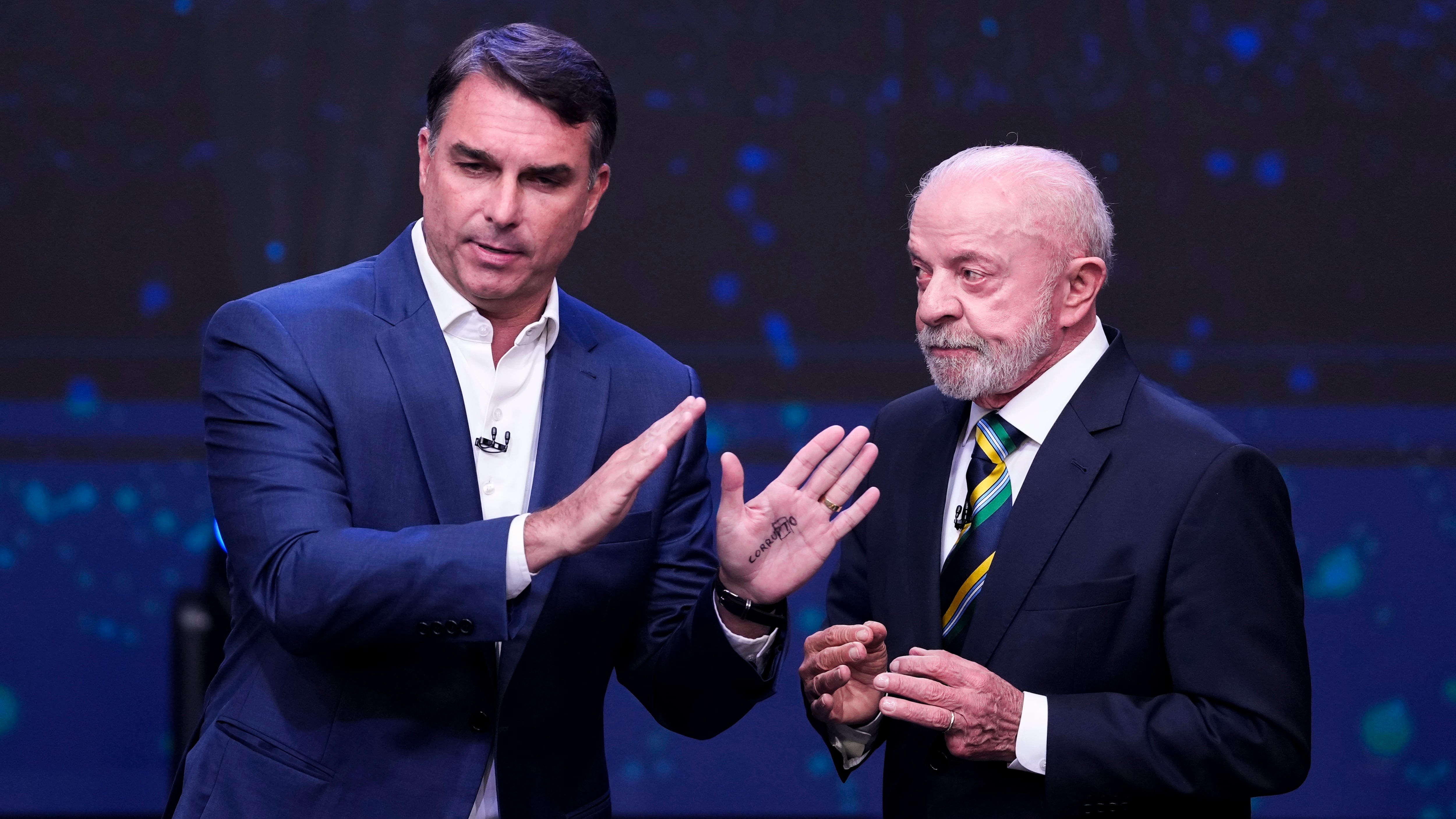 Lula y Bolsonaro protagonizan un cara a cara hostil y plagado de ataques