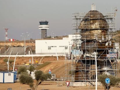 Este el aspecto que ofrecía el jueves el aeropuerto de Castellón.