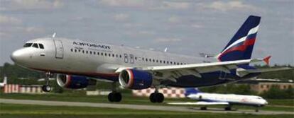 Un Airbus A-320 de Aeroflot, que cubría la ruta Moscú-Ginebra, ha hecho un aterrizaje de emergencia en Praga.