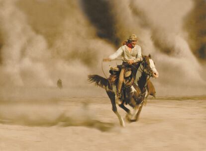 Océanos de fuego, de Joe Johnston