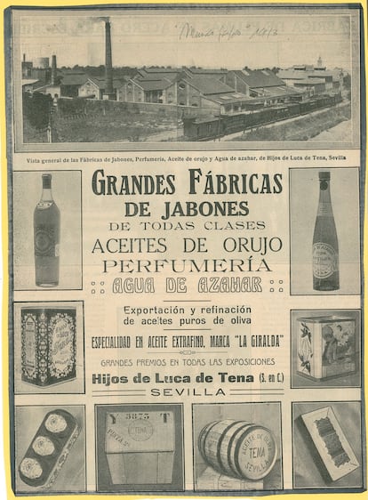 Anuncio con fotos de la botella y la fábrica. / AGUA DE AZAHAR LUCA DE TENA.