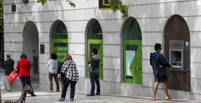 Oficina de Bankia durante el estado de alarma