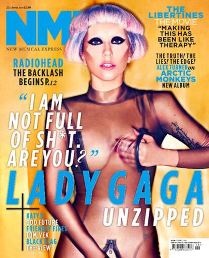 La cantante Lady Gaga, en la portada de la revista NME.
