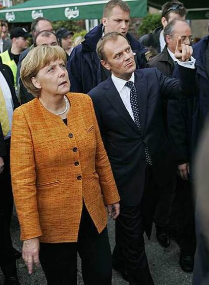 Angela Merkel y Donald Tusk, en Gdansk (Polonia) el lunes pasado.