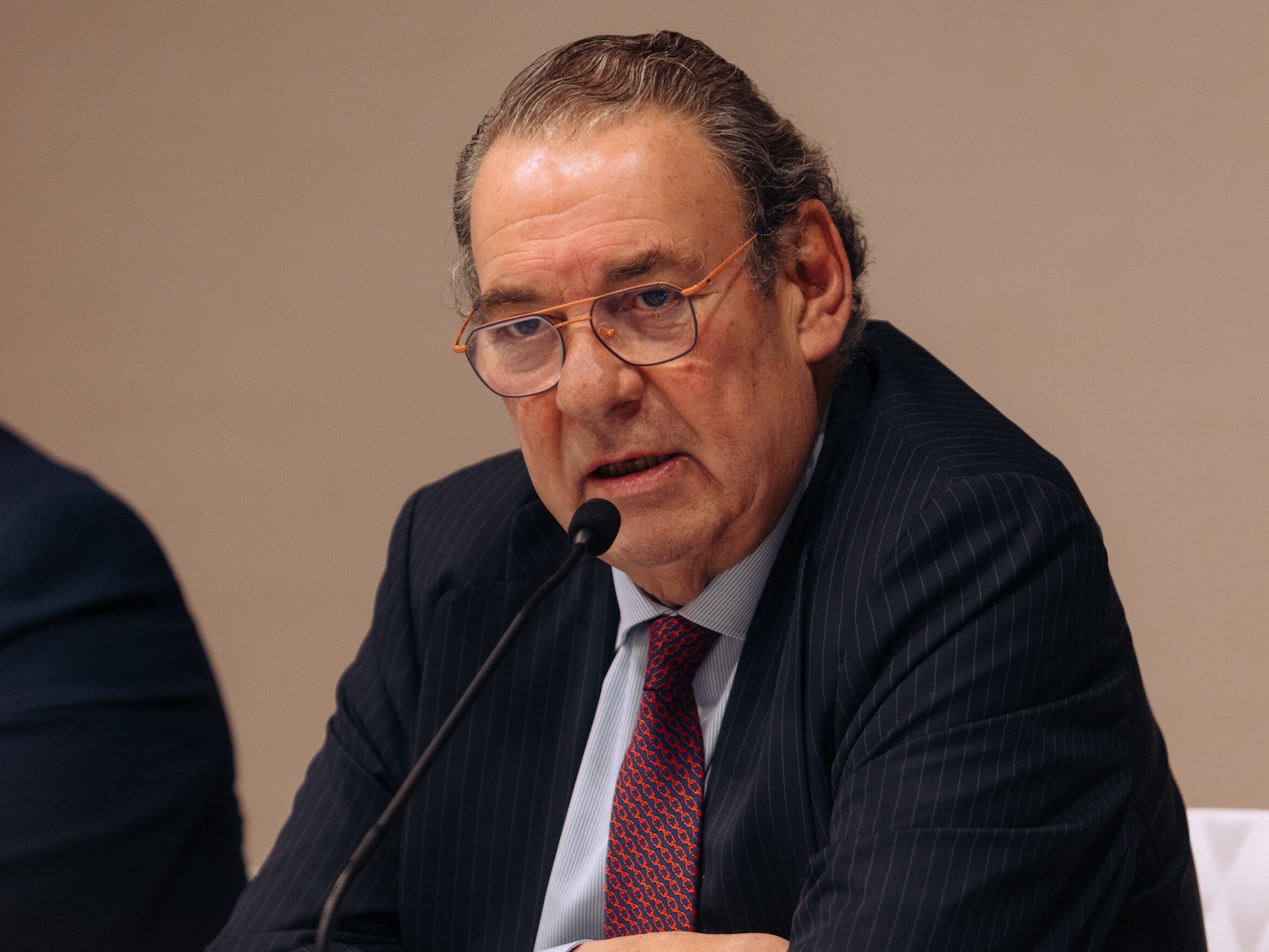 La Mesa del Turismo exige que las mutuas revisen las bajas laborales superiores a quince días