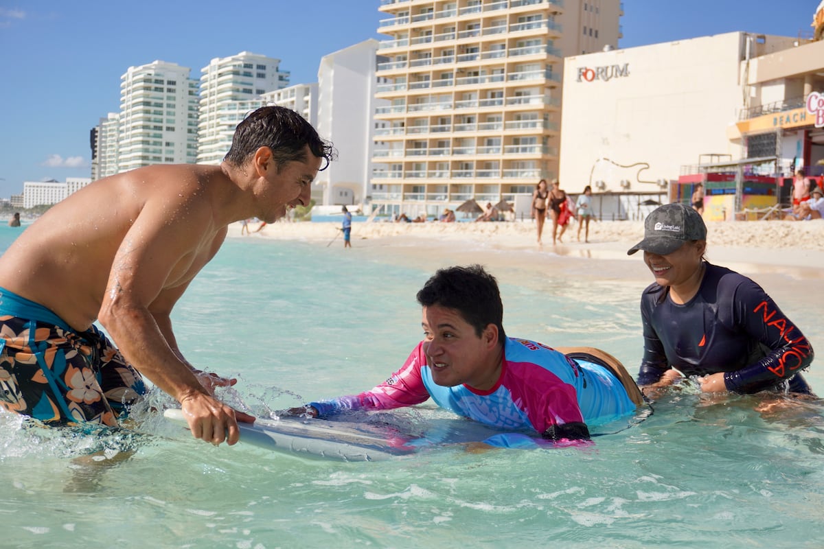 The unlikely path of a disabled athlete to the top of Mexico’s parasurfing scene