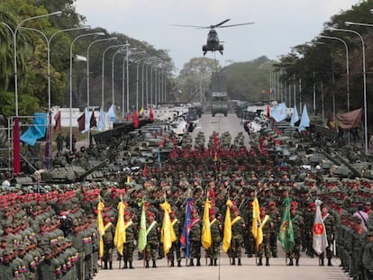 Acto de salutaci&oacute;n de fin de a&ntilde;o de la Fuerza Armada Nacional Bolivariana, el 28 de diciembre de 2016