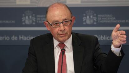 Cristóbal Montoro, en una rueda de prensa el jueves.