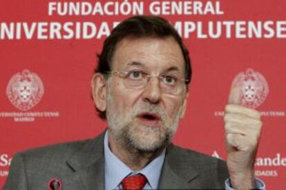 Mariano Rajoy en los cursos de verano de El Escorial.