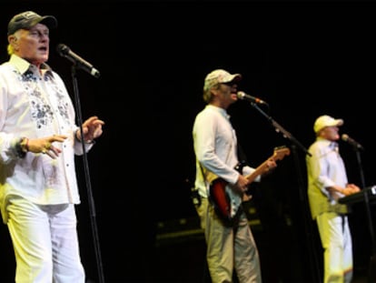 Los Beach Boys, en una actuación en el festival de Cap Roig.