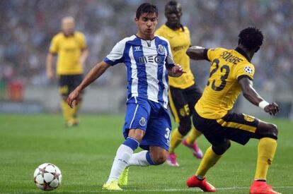 Ruben Neves, ante el Lille el pasado miércoles.