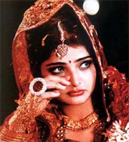 Vasundhara Das, en la película <i>La boda del monzón.</i>