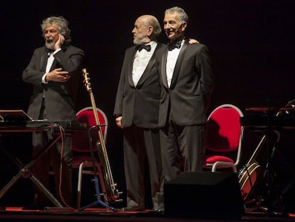 Tres de los componentes de Les Luthiers, ayer en el espect&aacute;culo.