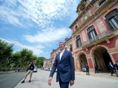 El líder del PP, Alberto Núñez Feijóo, este lunes en el Parlamento catalán.