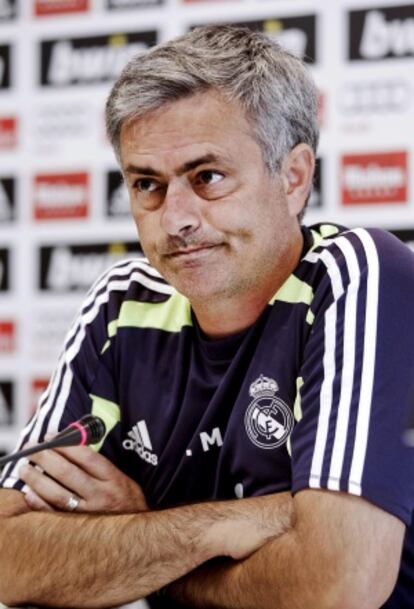 Mourinho, durante la rueda de prensa.