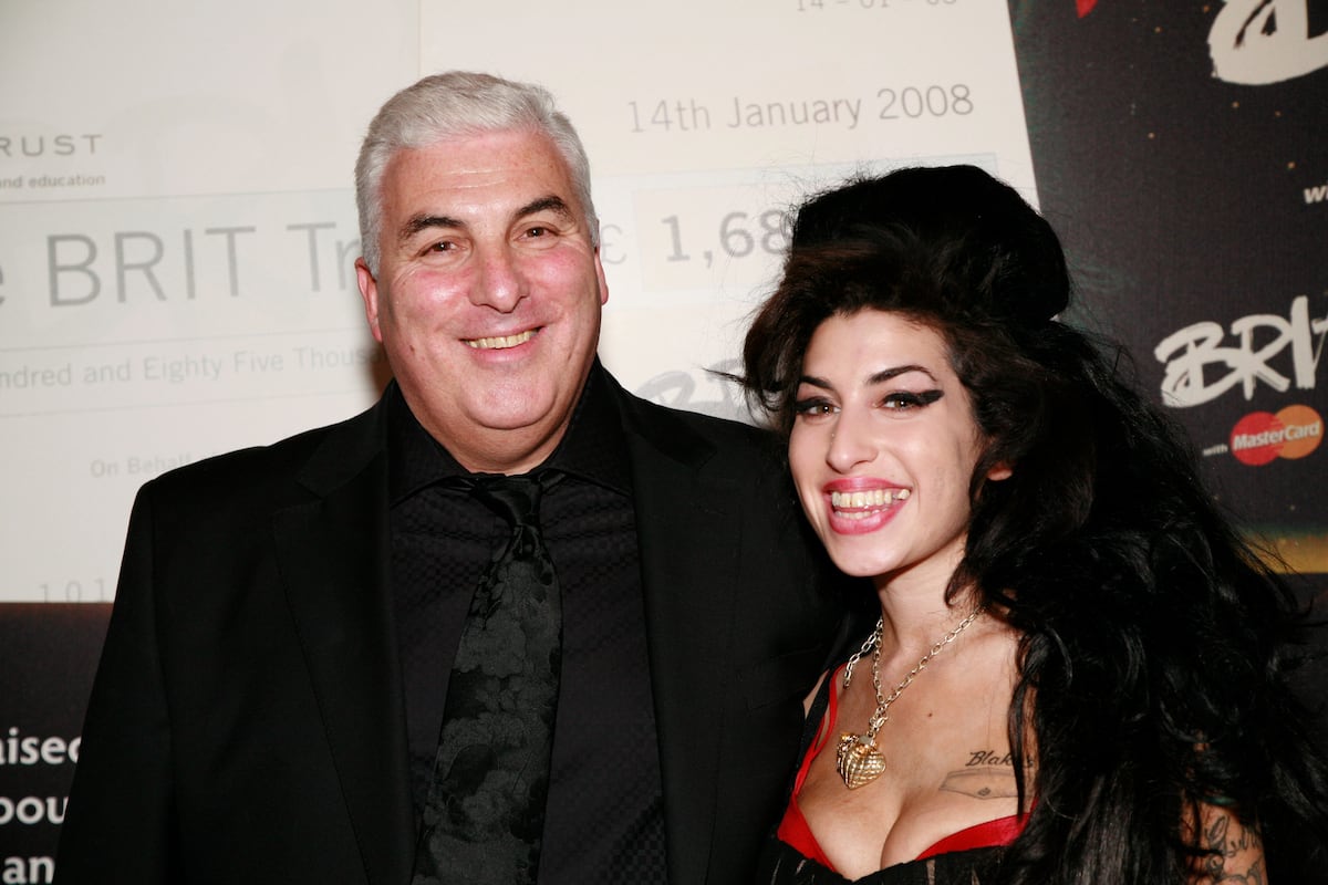 El padre de Amy Winehouse demanda a dos amigas de la fallecida cantante por  vender sus objetos sin su permiso | Gente | EL PAÍS