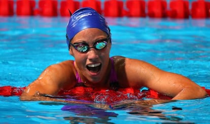 Marina García, exultante, tras nadar los 200 braza.
