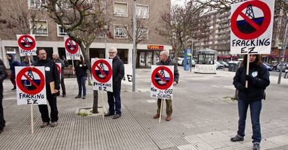 Protesta contra el fracking en Vitoria en 2012