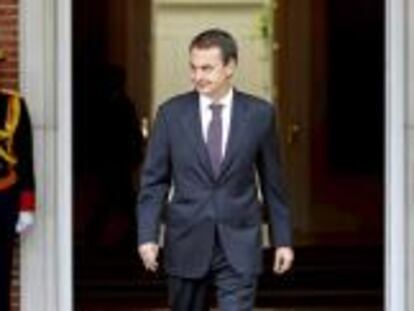 El presidente de Gobierno, José Luis Rodríguez Zapatero, poco antes de hacer el anuncio sobre la reforma laboral.