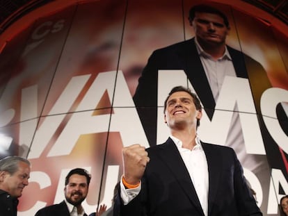 Albert Rivera celebró el considerable aumento de votos de su partido.