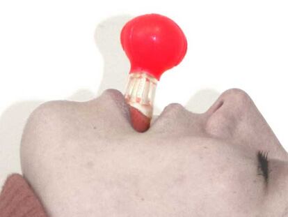 'Tongue sucker'
