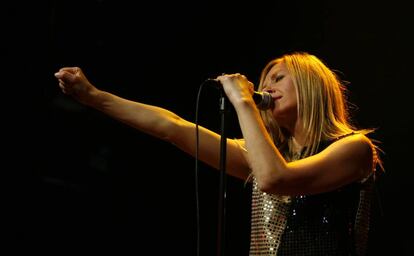 La cantant de Saint Etienne, Sarah Cracknell, en un concert.