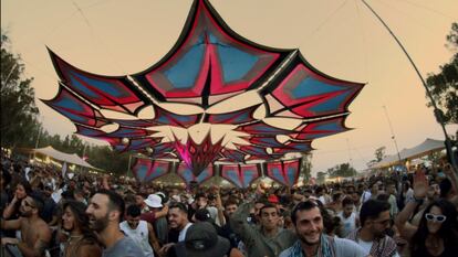 Revelers at the Nova festival on October 7, 2023, before the Hamas attacks, in a still from the documentary 'We Will Dance Again.'