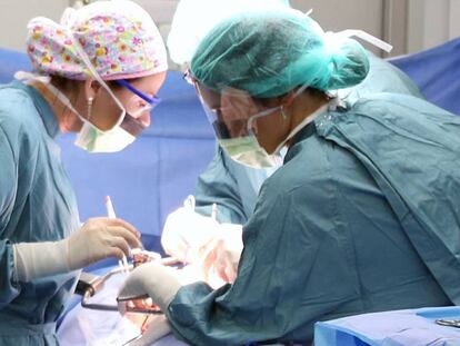 Un trasplante al Hopital Vall de Hebrón.