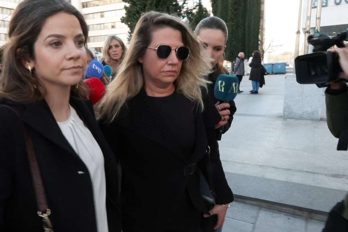 La asistente de Begoña Gómez declara que no tuvo nada que ver con su  cátedra y que no influyó a nadie para beneficiarse | España | EL PAÍS