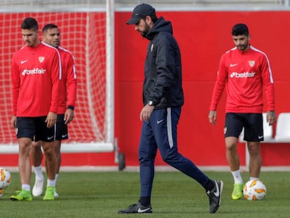 Pablo Machín, en el entrenamiento del Sevilla. 