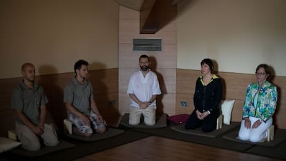 Ejercicios de espiritualidad en la Cova de Sant Ignasi