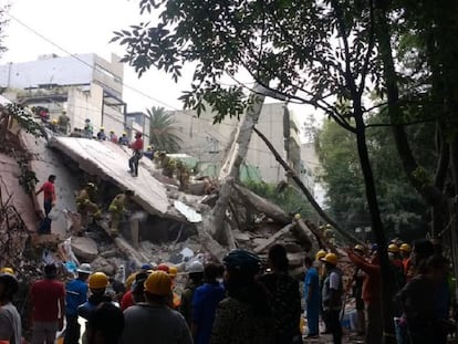 Un edificio tras el terremoto de 2017 en Ciudad de México.