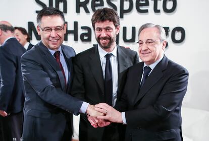 Bartomeu, Agnelli y Florentino Pérez, durante un acto en Madrid hace tres años.