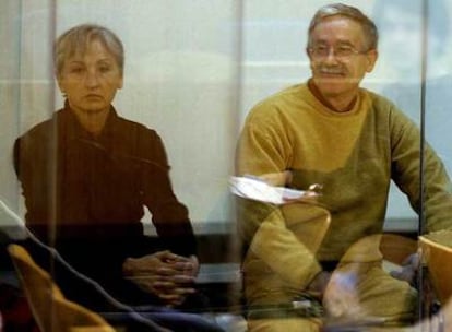 Isabel Llaquet y Manuel Pérez Martínez, <i>Camarada Arenas, </i>ayer durante el juicio.