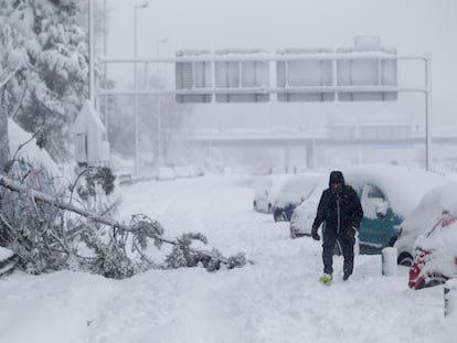 Estado de la M-30 durante el paso del temporal 'Filomena', el 9 de enero.