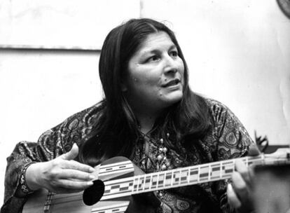 La cantante argentina Mercedes Sosa