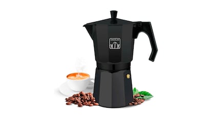 Cafeteras italianas sobre fondo blanco.