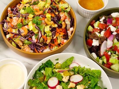 Tres ensaladas picadas que también sirven para rellenar bocadillos, tacos o pitas